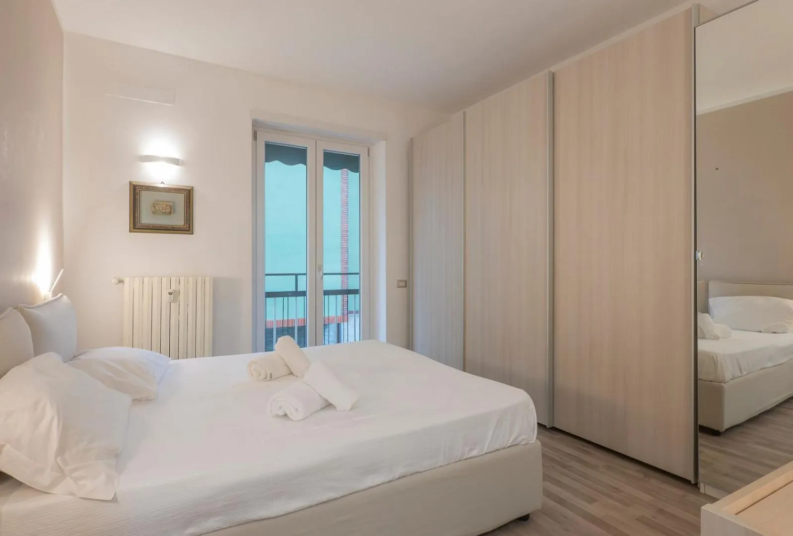 I Host Apartment - Della Torre 9 Milan